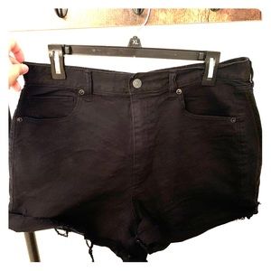American Eagle Black Mom Shorts